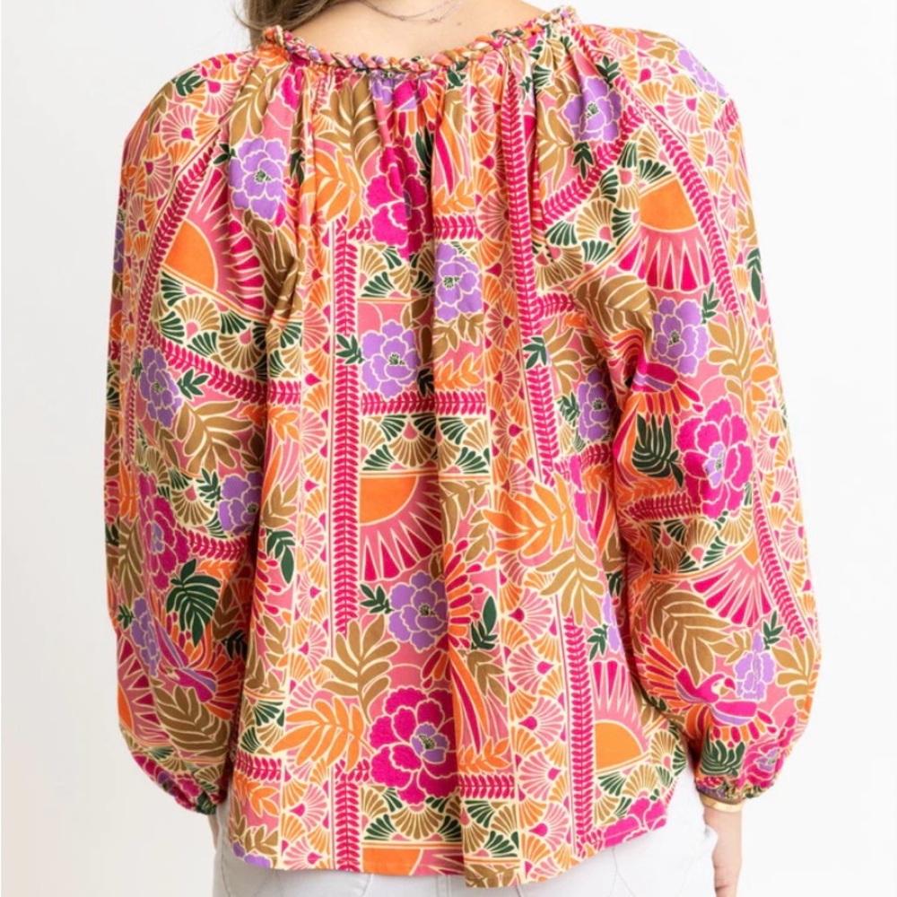 Karlie Toucan V-neck Braid Trim Top Size M - Picture 11 of 11